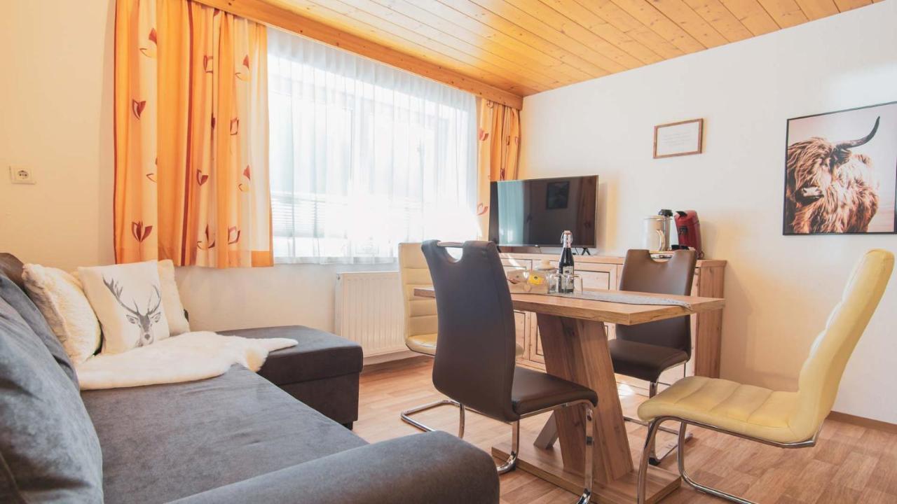 Mountain Apart Appartement Neustift im Stubaital Buitenkant foto